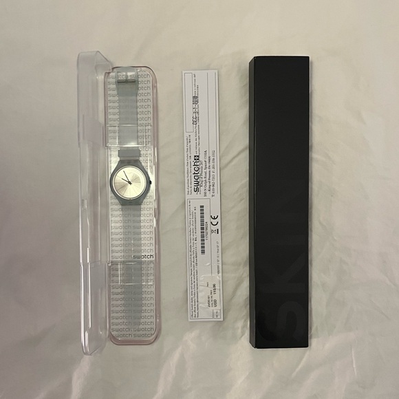 Swatch SKINTONIC SVOS101 37mm Light Blue Silicone Watch - Picture 5 of 6